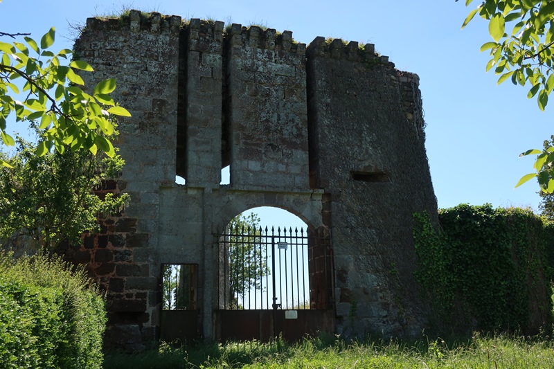 Ruines Brosse Chaillac